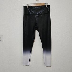 Zyia Active ombre coloring coated leggings size 8-10
